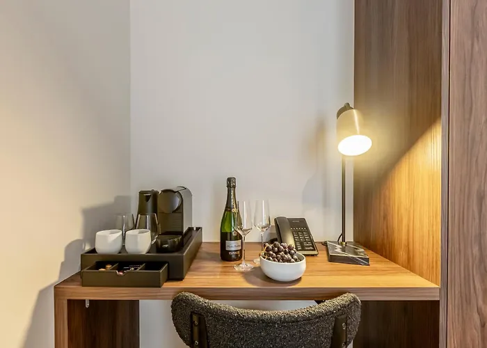 Le Madame By Sweett Hotel