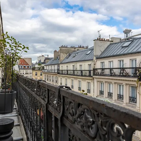 Le Madame By Sweett 4*