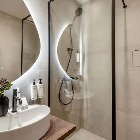 Le Madame By Sweett Otel