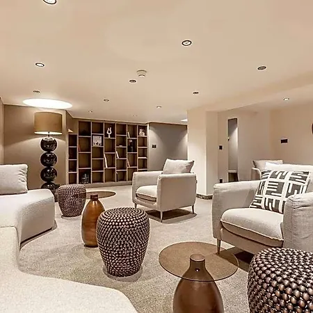 Le Madame By Sweett Otel