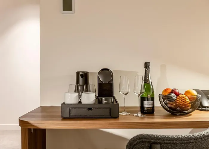 Le Madame By Sweett Hotel