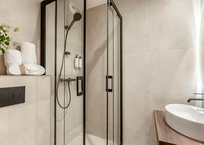 Hotel Le Madame By Sweett 4*